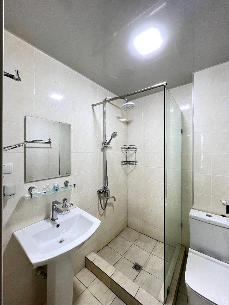 Viva Hotel Ташкент Экстерьер фото